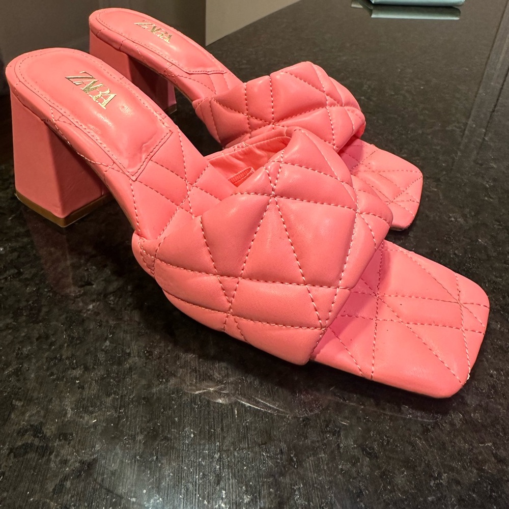 EUC Zara Quilted Puffy Pink Sandal Heels